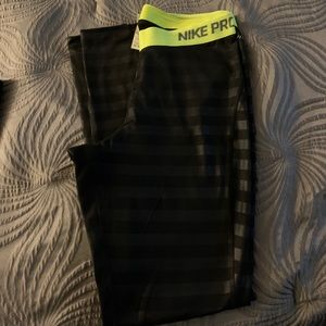 Nike Pro Leggings